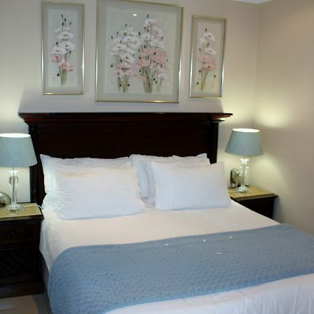 Somerset Lodge Montagu Bagian luar foto